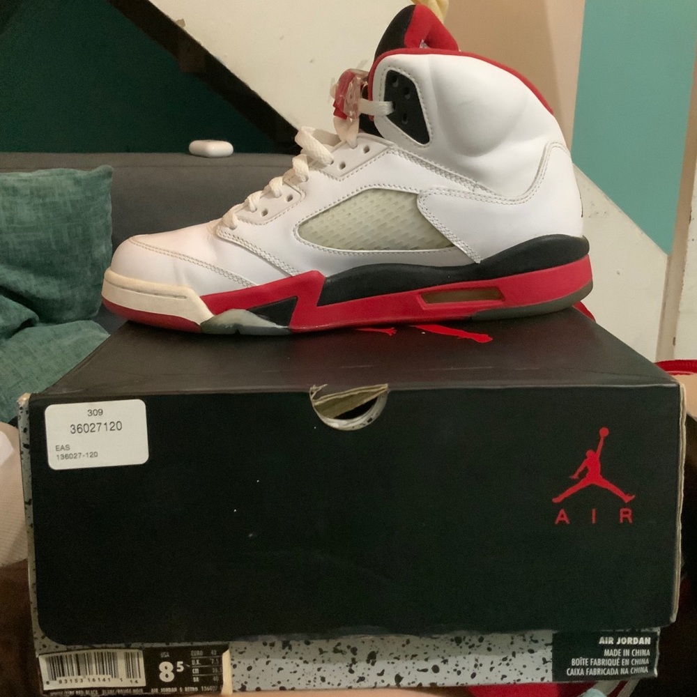 Fire red 5s